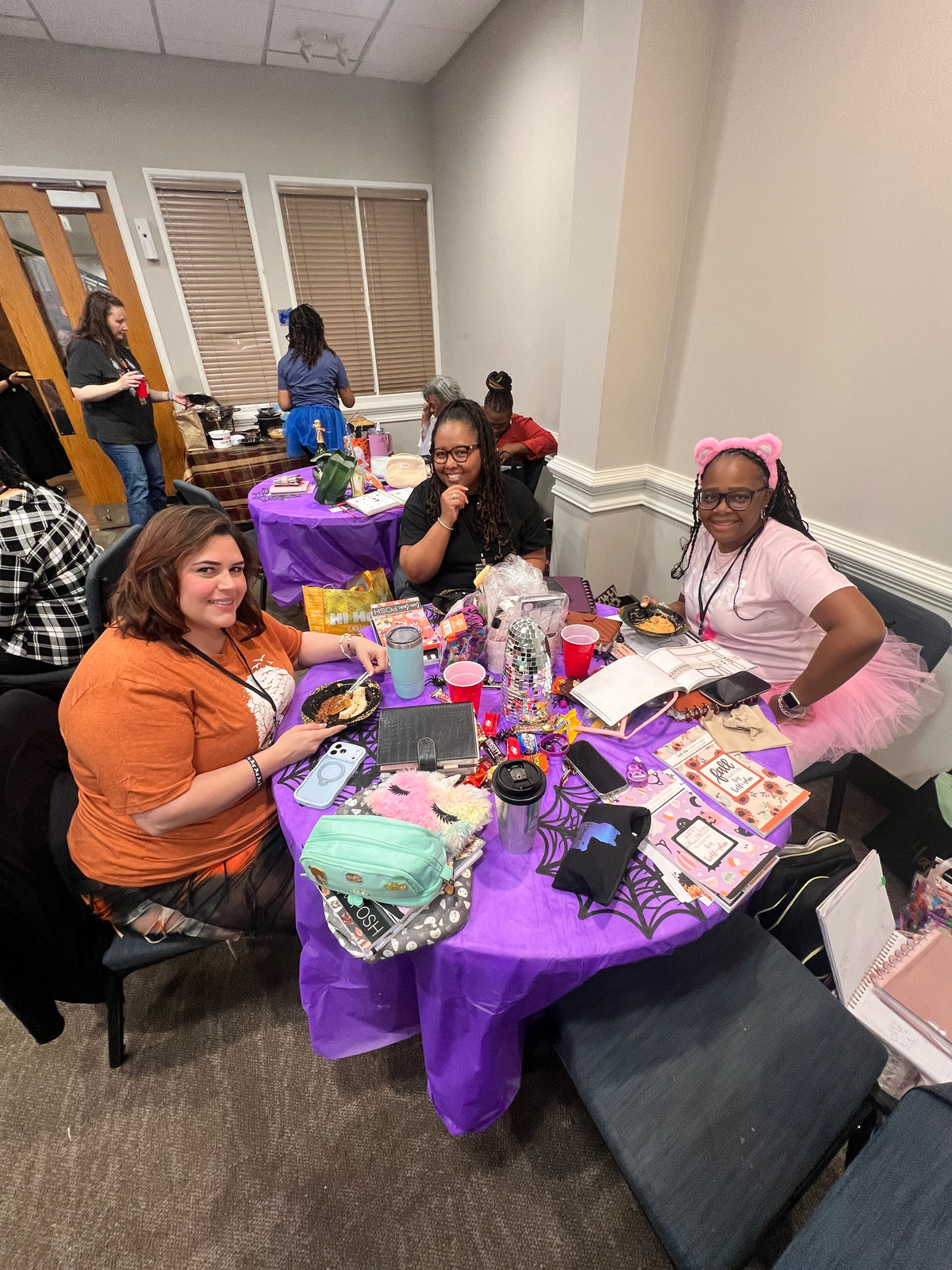 Galloween: Girl’s night out!